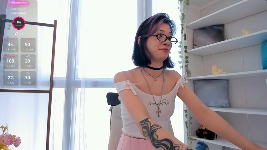 Winaria live cam screenshot females on TipShow – Interactive Live Cam Shows — screenshot #1